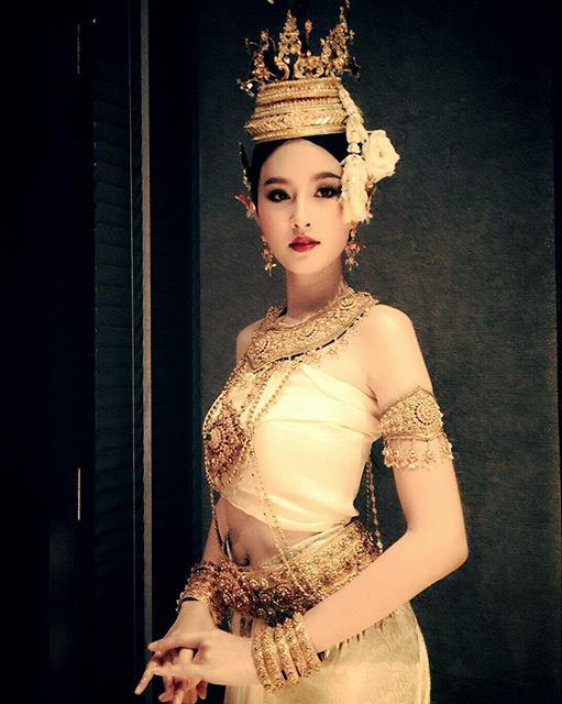 ปอย ตรีชฎา ปอย ตรีชฎา