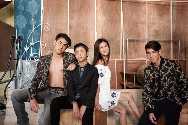 ปิ่น เก็จมณี ปิ่น เก็จมณี