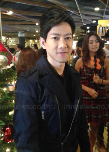 ศาลสั่งจำคุก ไฮโซแชมป์ 1 ปี ไม่รอลงอาญา คดีหมิ่น ชาย อานันท์ทวีป ศาลสั่งจำคุก ไฮโซแชมป์ 1 ปี ไม่รอลงอาญา คดีหมิ่น ชาย อานันท์ทวีป