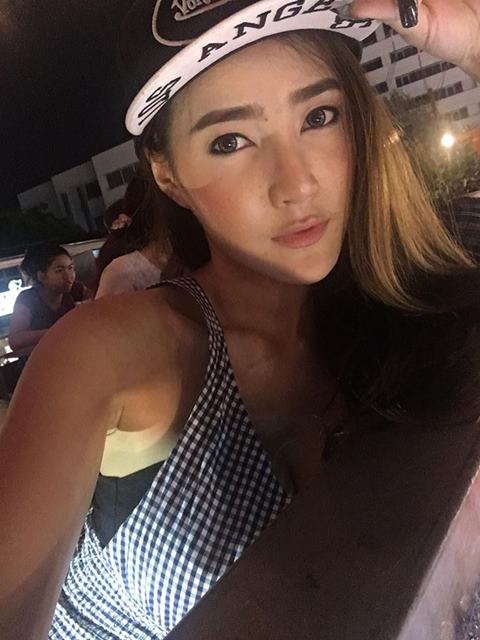 โบกิ ภาสินี พริตตี้สุดฮอต คนนี้ไงที่เป็นข่าวแฉ อาร์ต พศุตม์ โบกิ ภาสินี พริตตี้สุดฮอต คนนี้ไงที่เป็นข่าวแฉ อาร์ต พศุตม์