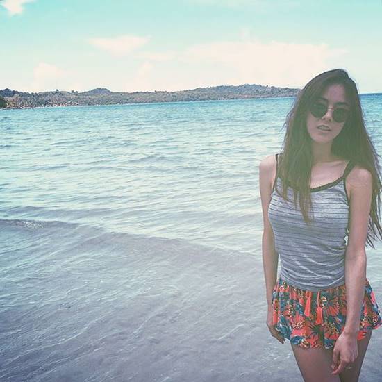 พีค ภัทรศยา เผยแฟชั่นชิล ๆ ริมทะเล แต่ท่าโพสเธอแซ่บไม่เบา ! พีค ภัทรศยา เผยแฟชั่นชิล ๆ ริมทะเล แต่ท่าโพสเธอแซ่บไม่เบา !