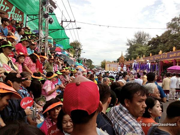 วันเข้าพรรษา 2559 ทั่วไทยคึกคัก แห่เทียนพรรษา อุบลราชธานี สุดอลังการ วันเข้าพรรษา 2559 ทั่วไทยคึกคัก แห่เทียนพรรษา อุบลราชธานี สุดอลังการ