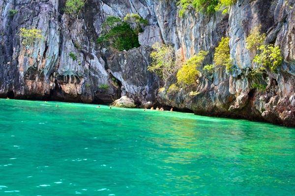 หมู่เกาะตรังสวยสะกดใจ ติดอันดับ 8 ที่เที่ยวที่ดีที่สุดของเอเชีย 2016 หมู่เกาะตรังสวยสะกดใจ ติดอันดับ 8 ที่เที่ยวที่ดีที่สุดของเอเชีย 2016