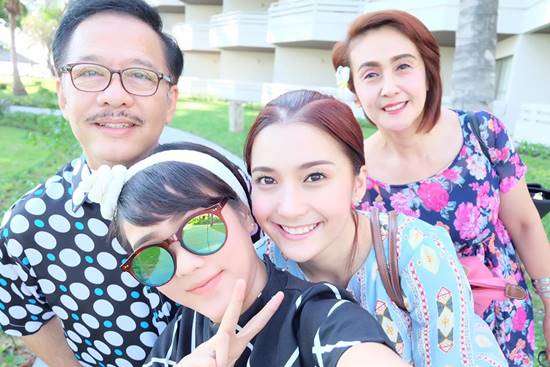 สุรชัย สมบัติเจริญ กับภาพล่าสุด หน้าเข้าที่แล้ว เป๊ะขึ้นกว่าเดิมเยอะ สุรชัย สมบัติเจริญ กับภาพล่าสุด หน้าเข้าที่แล้ว เป๊ะขึ้นกว่าเดิมเยอะ