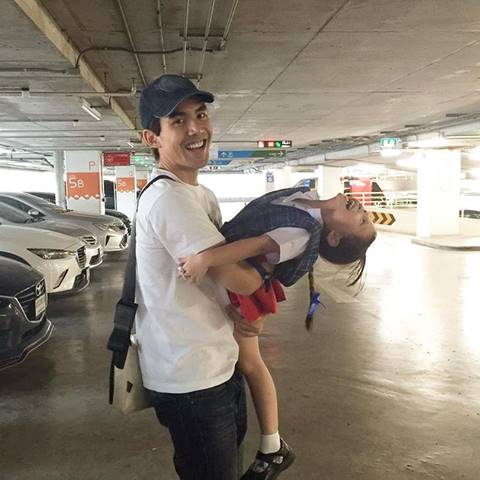 พีค เผยโมเมนต์น่ารัก เต๋อ มาหาที่บ้าน เล่นกับหลานสาว น้องอองฟอง พีค เผยโมเมนต์น่ารัก เต๋อ มาหาที่บ้าน เล่นกับหลานสาว น้องอองฟอง