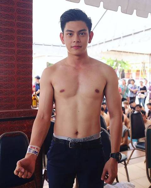 เอี๊ยง สิทธา ภูมิใจสมัครเป็นทหาร ฟิตร่างกายเตรียมพร้อมรับใช้ชาติ เอี๊ยง สิทธา ภูมิใจสมัครเป็นทหาร ฟิตร่างกายเตรียมพร้อมรับใช้ชาติ