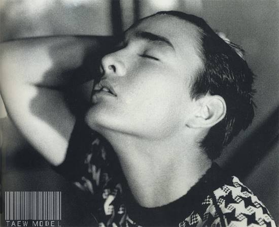 หล่อโฮก ! ตั๊ก บริบูรณ์ สมัยหนุ่ม ๆ อื้อหือ..หน้าเป๊ะ เพอร์เฟคท์มาก หล่อโฮก ! ตั๊ก บริบูรณ์ สมัยหนุ่ม ๆ อื้อหือ..หน้าเป๊ะ เพอร์เฟคท์มาก