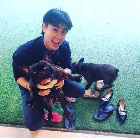 เปิดตัว ต๊ะ พิภู พุ่มแก้ว พิธีกรเรื่องเล่าเช้านี้คนใหม่ นั่งแท่นเล่าข่าวคู่น้องไบรท์ เปิดตัว ต๊ะ พิภู พุ่มแก้ว พิธีกรเรื่องเล่าเช้านี้คนใหม่ นั่งแท่นเล่าข่าวคู่น้องไบรท์