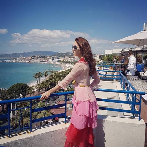 VOGUE US เผยบทความชื่นชม ชมพู่ อารยา ปังระดับตัวแม่ของจริง VOGUE US เผยบทความชื่นชม ชมพู่ อารยา ปังระดับตัวแม่ของจริง