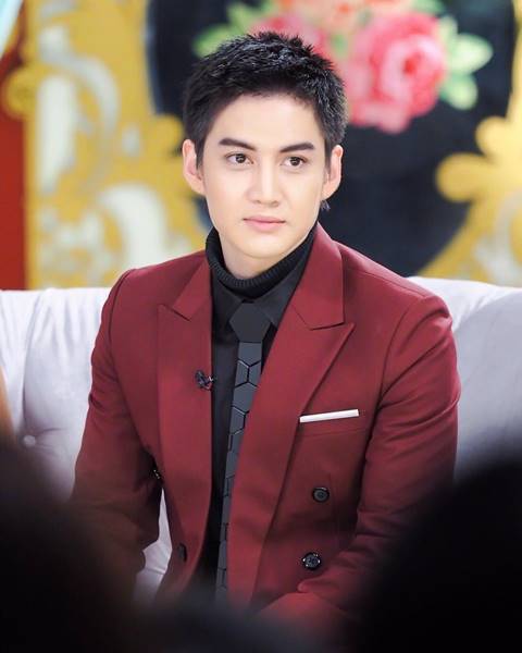 กอล์ฟ ขวัญ เมินคนมองตัวติดกันมากไป บอกไม่ได้ทำอะไรไม่ดี กอล์ฟ ขวัญ เมินคนมองตัวติดกันมากไป บอกไม่ได้ทำอะไรไม่ดี