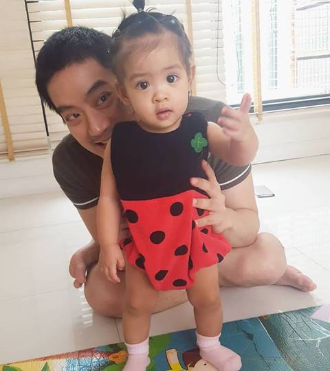 คลิปน่ารัก น้องอลิน เดินแบบ โอปอล์ ถามมี The Face ทารกไหม ? คลิปน่ารัก น้องอลิน เดินแบบ โอปอล์ ถามมี The Face ทารกไหม ?