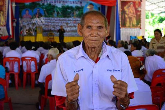 ตายายคึกคัก ! เปิดโรงเรียนผู้สูงอายุที่อุดรฯ พบนักเรียนอายุมากสุด 87 ปี ตายายคึกคัก ! เปิดโรงเรียนผู้สูงอายุที่อุดรฯ พบนักเรียนอายุมากสุด 87 ปี