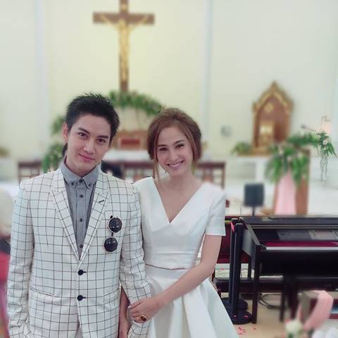 กอล์ฟ ขวัญ เมินคนมองตัวติดกันมากไป บอกไม่ได้ทำอะไรไม่ดี กอล์ฟ ขวัญ เมินคนมองตัวติดกันมากไป บอกไม่ได้ทำอะไรไม่ดี