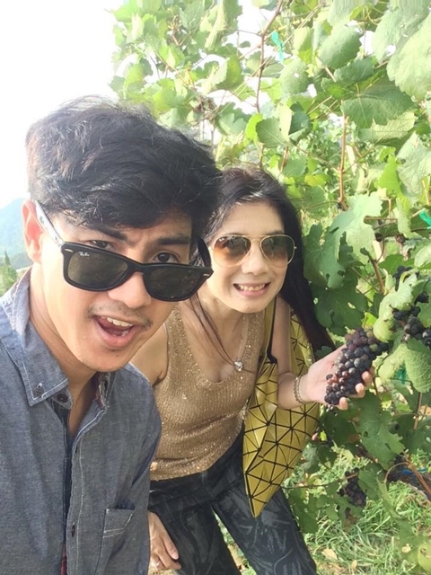 เสก โลโซ ชี้จงเลือกคนดีมาอยู่ใกล้ตัว หลัง กานต์ โพสต์รูปหนุ่มใหม่ เสก โลโซ ชี้จงเลือกคนดีมาอยู่ใกล้ตัว หลัง กานต์ โพสต์รูปหนุ่มใหม่