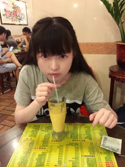 ตะลึง ! สาวจีนวัย 38 หน้าใสสวยเอ๊าะ บอกเป็นเด็ก 16 ก็ยังเชื่อ ตะลึง ! สาวจีนวัย 38 หน้าใสสวยเอ๊าะ บอกเป็นเด็ก 16 ก็ยังเชื่อ