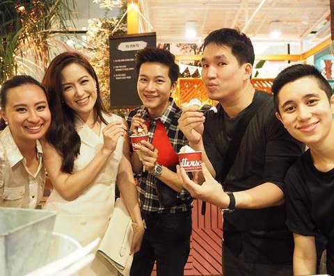 ย้อนข่าว จ๋า อลิสา คบกับอั๋น ภูวนาท นานแล้ว แต่ไม่มีใครรู้ ! ย้อนข่าว จ๋า อลิสา คบกับอั๋น ภูวนาท นานแล้ว แต่ไม่มีใครรู้ !