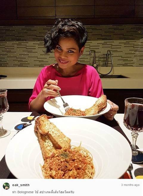 10 ภาพจานเด็ด หมอโอ๊ค โอปอล์ ผลัดกันเข้าครัวทำอาหาร น่ากินทุกมื้อ !! 10 ภาพจานเด็ด หมอโอ๊ค โอปอล์ ผลัดกันเข้าครัวทำอาหาร น่ากินทุกมื้อ !!