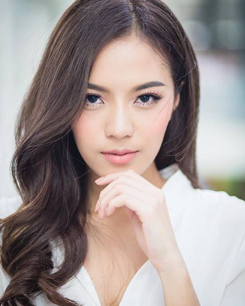 ส่องภาพ เม นิศาชล ดาราสาวหน้าใส ที่มีข่าวกับ หมอสอง นพรัตน์ ส่องภาพ เม นิศาชล ดาราสาวหน้าใส ที่มีข่าวกับ หมอสอง นพรัตน์