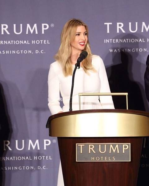 รู้จัก อีวานก้า ทรัมป์ ลูกสาวคนสวยของ โดนัลด์ ทรัมป์ ว่าที่ประธานาธิบดีสหรัฐฯ คนใหม่ รู้จัก อีวานก้า ทรัมป์ ลูกสาวคนสวยของ โดนัลด์ ทรัมป์ ว่าที่ประธานาธิบดีสหรัฐฯ คนใหม่