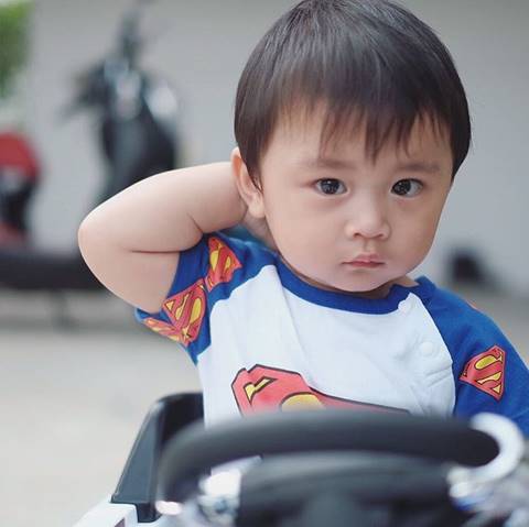คลิปน่ารัก น้องเลโก้ ฮัมเพลงงึมงัม กล่อมตัวเองนอนหลับ น่าเอ็นดู คลิปน่ารัก น้องเลโก้ ฮัมเพลงงึมงัม กล่อมตัวเองนอนหลับ น่าเอ็นดู