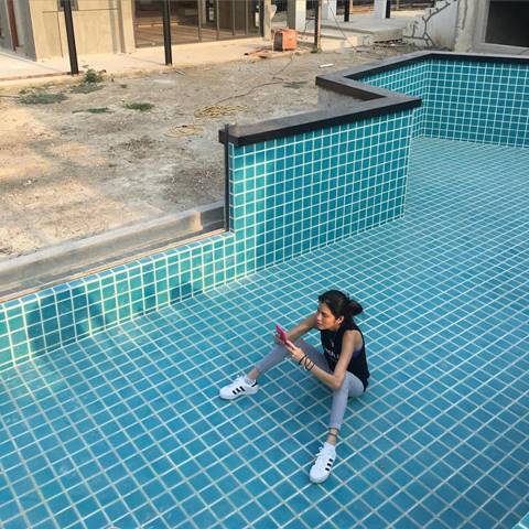 ยลโฉม คฤหาสน์ 50 ล้าน ของ ครอบครัว เจ เจตริน ใกล้เสร็จแล้ว ยลโฉม คฤหาสน์ 50 ล้าน ของ ครอบครัว เจ เจตริน ใกล้เสร็จแล้ว