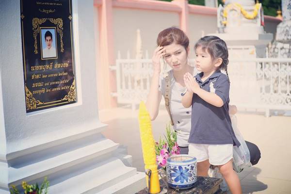 โบว์ เผยซ่อมเจดีย์อัฐิ ปอ ทฤษฎี เสร็จแล้ว เตรียมติดกล้องวงจรปิด โบว์ เผยซ่อมเจดีย์อัฐิ ปอ ทฤษฎี เสร็จแล้ว เตรียมติดกล้องวงจรปิด โบว์ เผยซ่อมเจดีย์อัฐิ ปอ ทฤษฎี เสร็จแล้ว เตรียมติดกล้องวงจรปิด