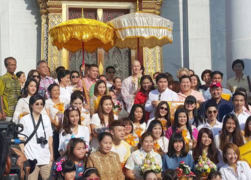 กัสเบล พีรกร ถือฤกษ์ดี บวชแทนคุณพ่อแม่ 19 วัน ได้ฉายา กัสเบล พีรกร ถือฤกษ์ดี บวชแทนคุณพ่อแม่ 19 วัน ได้ฉายา