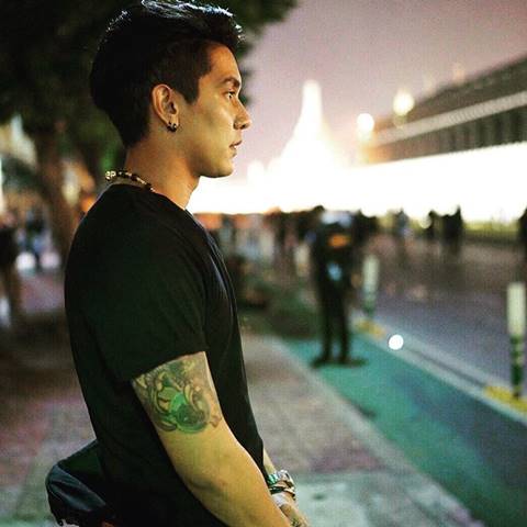 ใบเตย - ดีเจแมน สวมชุดไทยจิตรลดา-ชุดขอเฝ้า ภูมิใจที่เป็นคนไทย ใบเตย - ดีเจแมน สวมชุดไทยจิตรลดา-ชุดขอเฝ้า ภูมิใจที่เป็นคนไทย