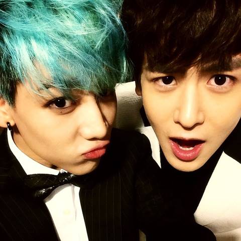 นิชคุณ เป็นหัวหน้าแก๊งแล้ว แชะภาพคู่ เตนล์-แบมแบม รวมแก๊งเด็กไทย นิชคุณ เป็นหัวหน้าแก๊งแล้ว แชะภาพคู่ เตนล์-แบมแบม รวมแก๊งเด็กไทย