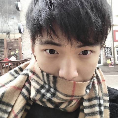 ส่องภาพ ปอนด์ พลวิชญ์ น้องชาย ฟรัง นรีกุล หล่อละมุนมาก ส่องภาพ ปอนด์ พลวิชญ์ น้องชาย ฟรัง นรีกุล หล่อละมุนมาก