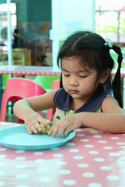 มาดูกัน กระทงแสนสวยของน้องมะลิ มาดูกัน กระทงแสนสวยของน้องมะลิ