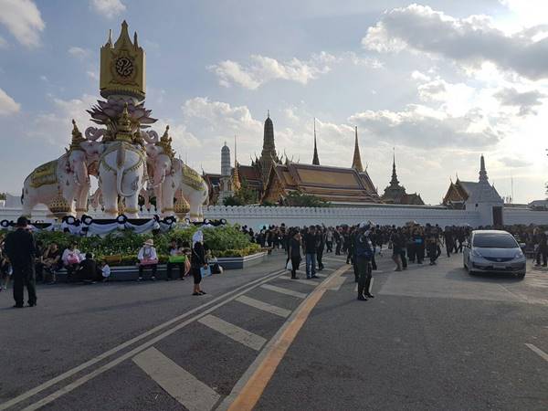 เปิดรับนักท่องเที่ยวเข้าชมวัดพระแก้ว-พระบรมมหาราชวัง 1 พ.ย. นี้ เปิดรับนักท่องเที่ยวเข้าชมวัดพระแก้ว-พระบรมมหาราชวัง 1 พ.ย. นี้