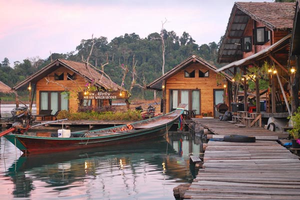 ที่พักเขาสก ที่พักเขาสก