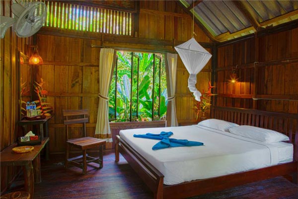 ที่พักเขาสก ที่พักเขาสก