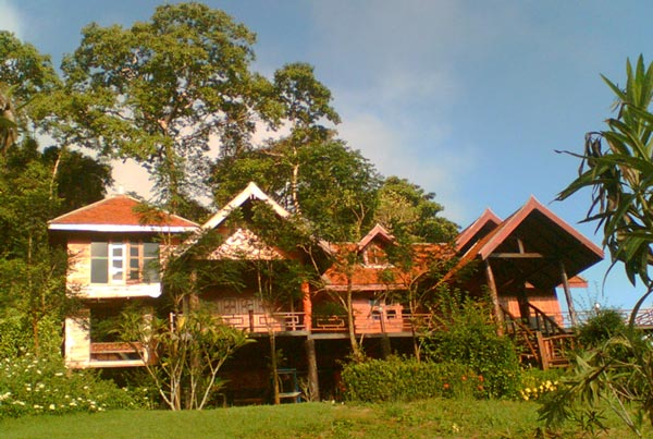 ที่พักเขาสก ที่พักเขาสก
