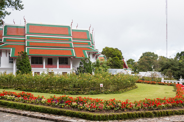 พระราชวัง วัง และพระตำหนักสำคัญ พระราชวัง วัง และพระตำหนักสำคัญ