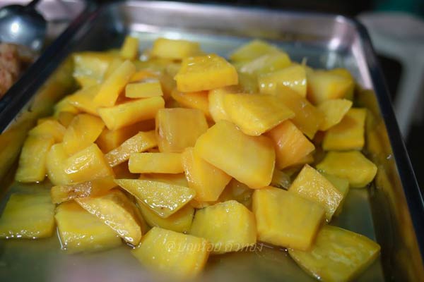 ตลาดลาดชะโด ตลาดลาดชะโด