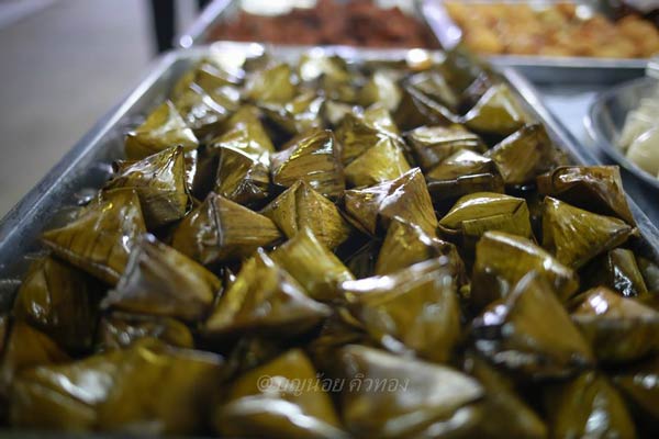 ตลาดลาดชะโด ตลาดลาดชะโด