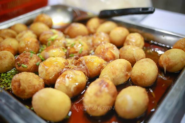 ตลาดลาดชะโด ตลาดลาดชะโด