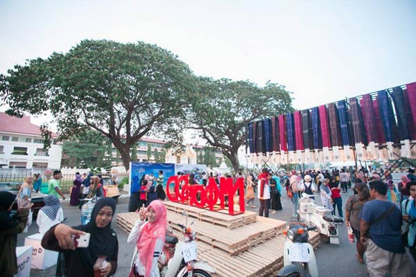 ถนนคนเดินปัตตานี Mon D Market ถนนคนเดินปัตตานี Mon D Market