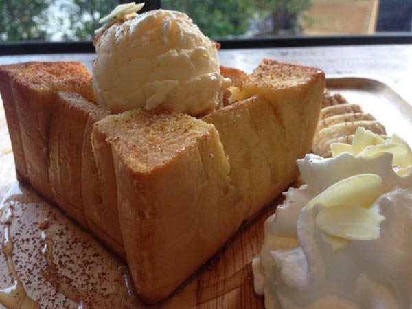 ร้านโทสต์ ร้านโทสต์