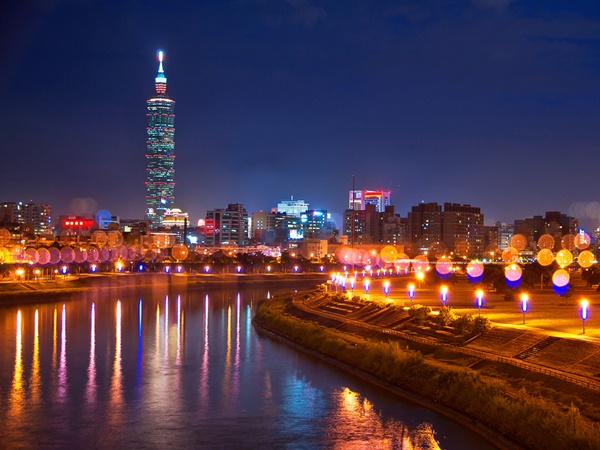10 เมืองสุดฮอตในเอเชียปี 2015 10 เมืองสุดฮอตในเอเชียปี 2015