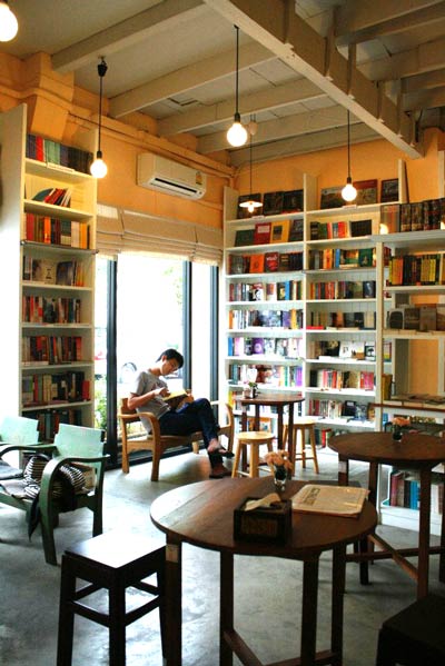 ร้านหนังสือบรรยากาศดี ร้านหนังสือบรรยากาศดี