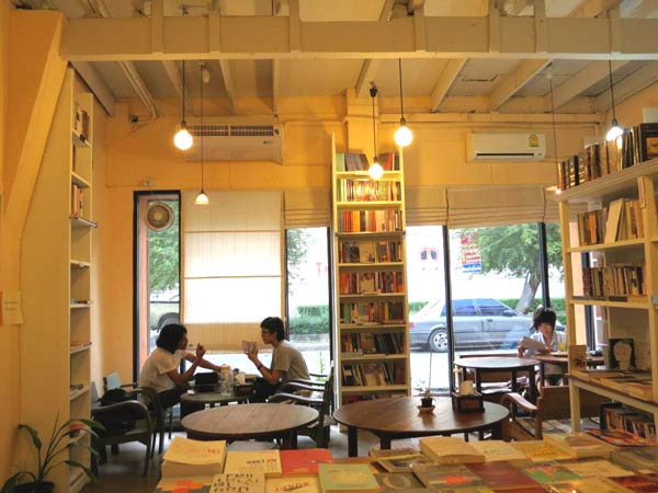 ร้านหนังสือบรรยากาศดี ร้านหนังสือบรรยากาศดี