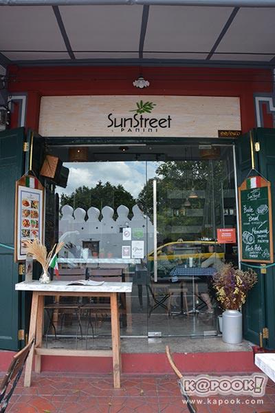 ร้านอร่อยย่านถนนพระอาทิตย์ ร้านอร่อยย่านถนนพระอาทิตย์