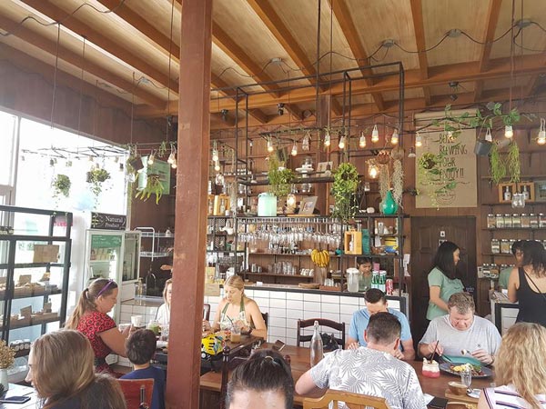 ร้านอาหารและกาแฟเชียงใหม่ ร้านอาหารและกาแฟเชียงใหม่