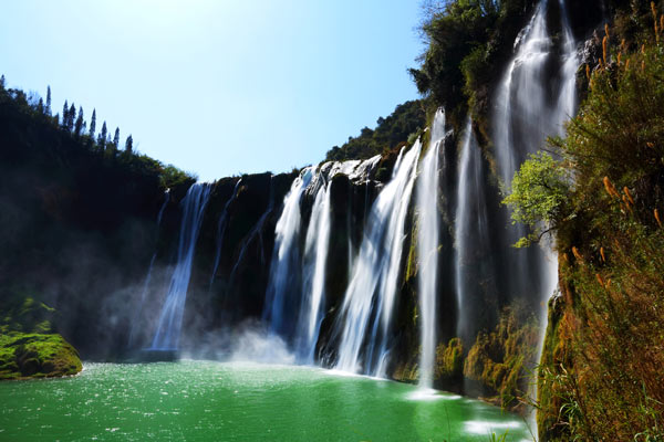 ทุ่งดอกคาโนลา เมืองจีน ทุ่งดอกคาโนลา เมืองจีน