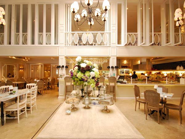 ร้านอาหารและคาเฟ่ ใกล้ BTS ร้านอาหารและคาเฟ่ ใกล้ BTS