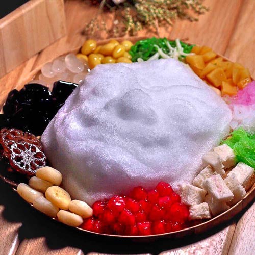 ร้านอาหารจานยักษ์ ร้านอาหารจานยักษ์