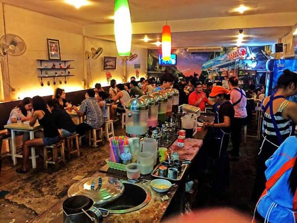 ร้านนมสดและขนมปัง ร้านนมสดและขนมปัง